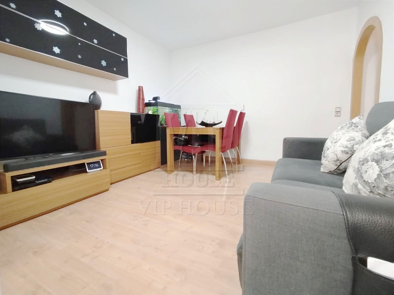 Living room of Flat for sale in Badalona  with Air Conditioner, Heating and Parquet flooring