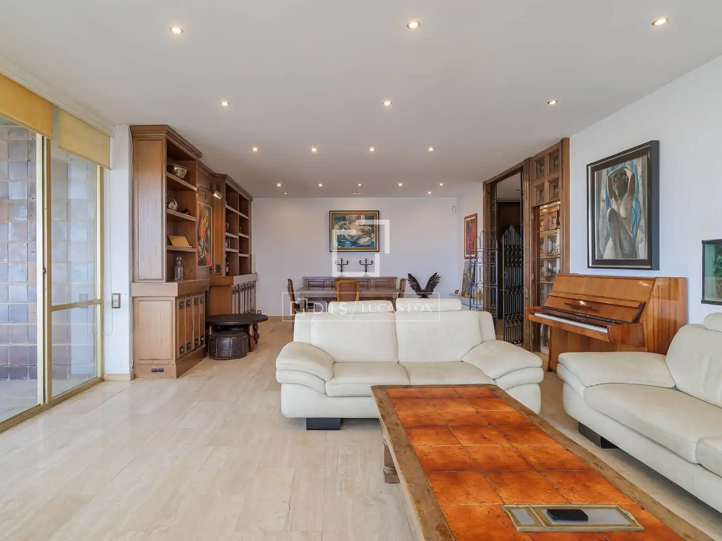 Wohnzimmer von Wohnung zum Verkauf in Barcelona mit Klimaanlage, Terrasse und Abstellraum