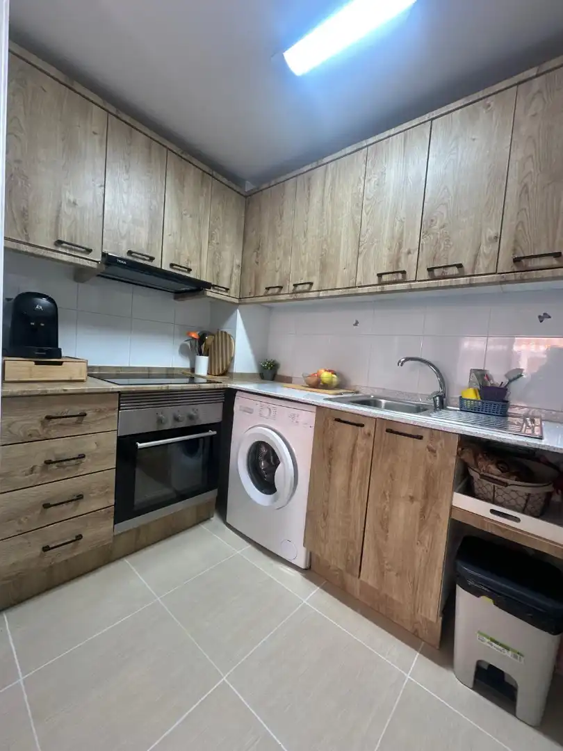Kitchen of Flat for sale in Vandellòs i l'Hospitalet de l'Infant  with Air Conditioner, Furnished and Oven
