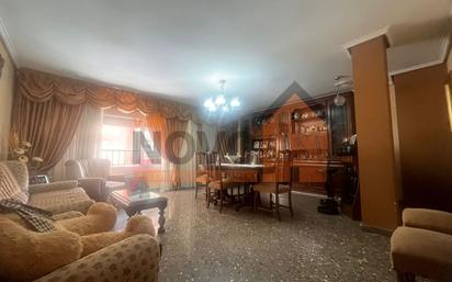 Dining room of Flat for sale in Silla