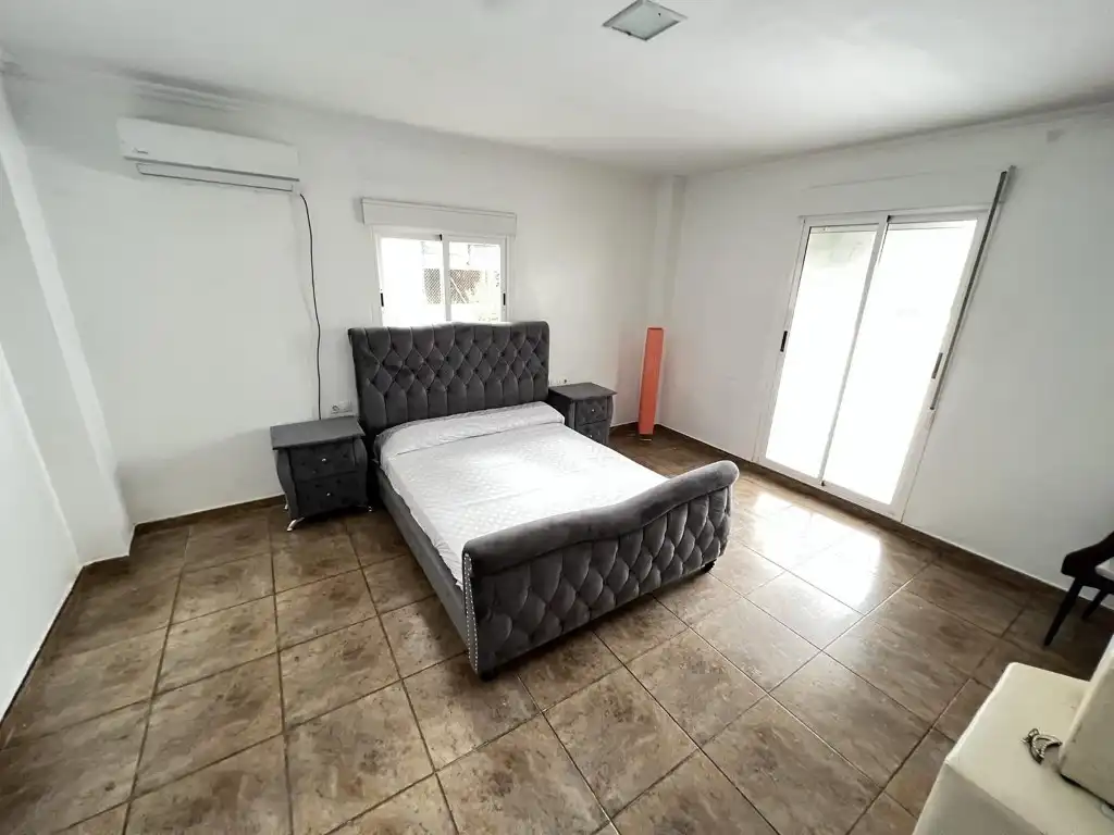Habitación de Casa o chalet en venta en Alzira con Aire acondicionado, Jardín privado y Terraza