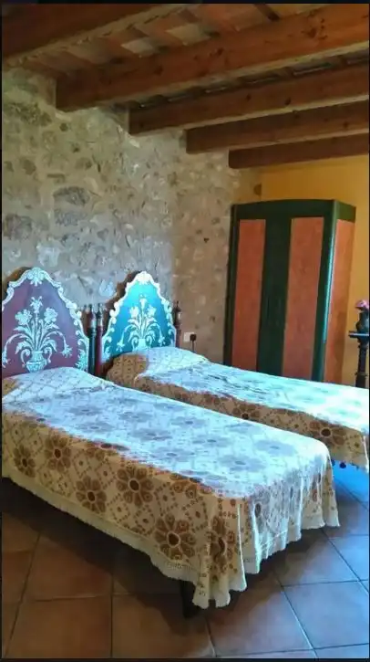 Dormitori de Finca rústica en venda en Agullana amb Jardí privat, Terrassa i Traster