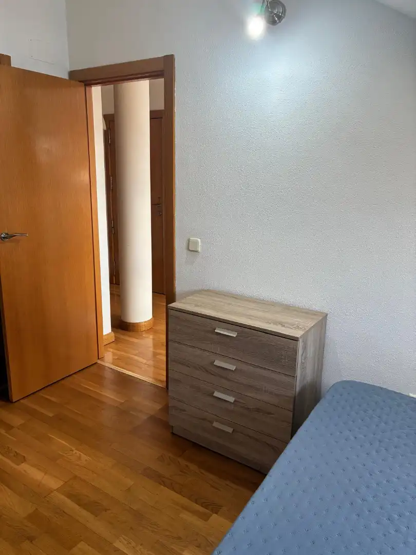 Dormitori de Apartament de lloguer en Nuevo Aranjuez - Ciudad de las Artes