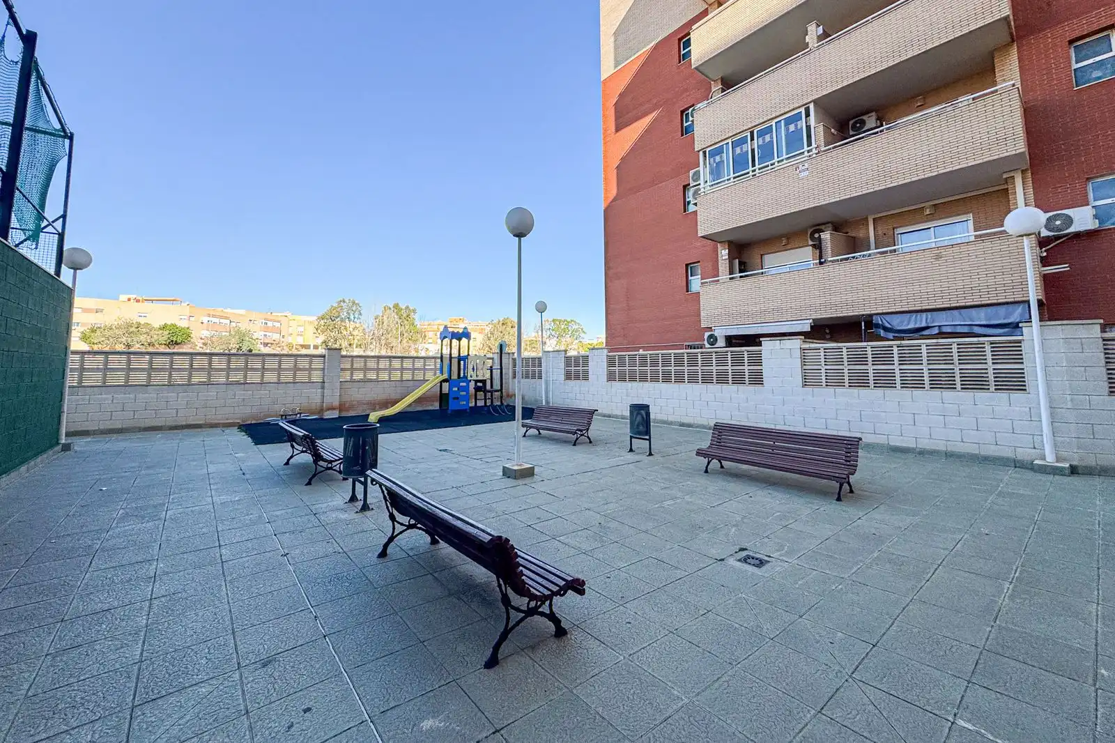 Terraza de Piso en venta en Almería con Aire acondicionado, Calefacción y Terraza