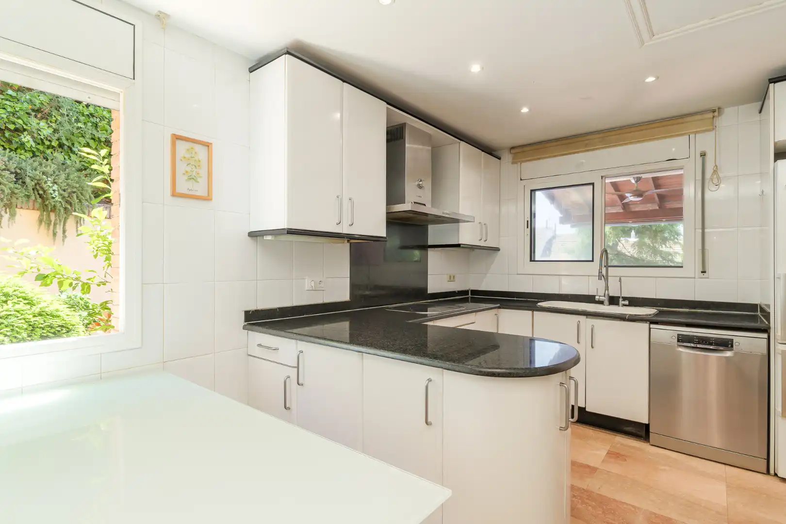 Cocina de Casa adosada en venta en Teià con Aire acondicionado, Calefacción y Jardín privado