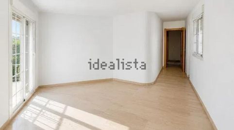 Foto 2 de Piso en venta en Calle San Mateo, Viator, Almería