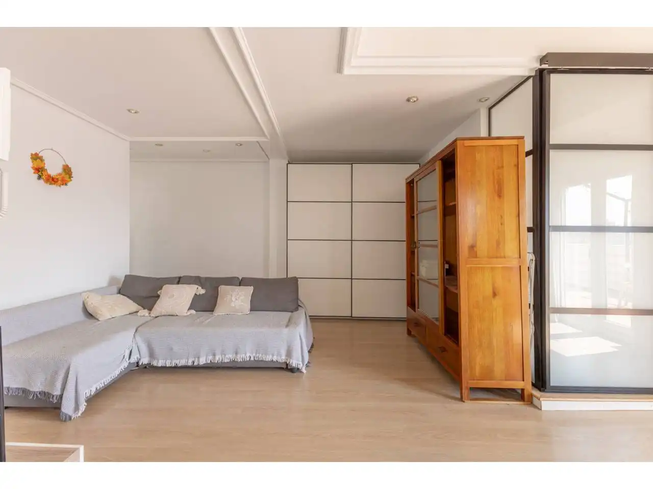 Bedroom of Attic for sale in Valencia  with Air Conditioner, Parquet flooring and Terrace