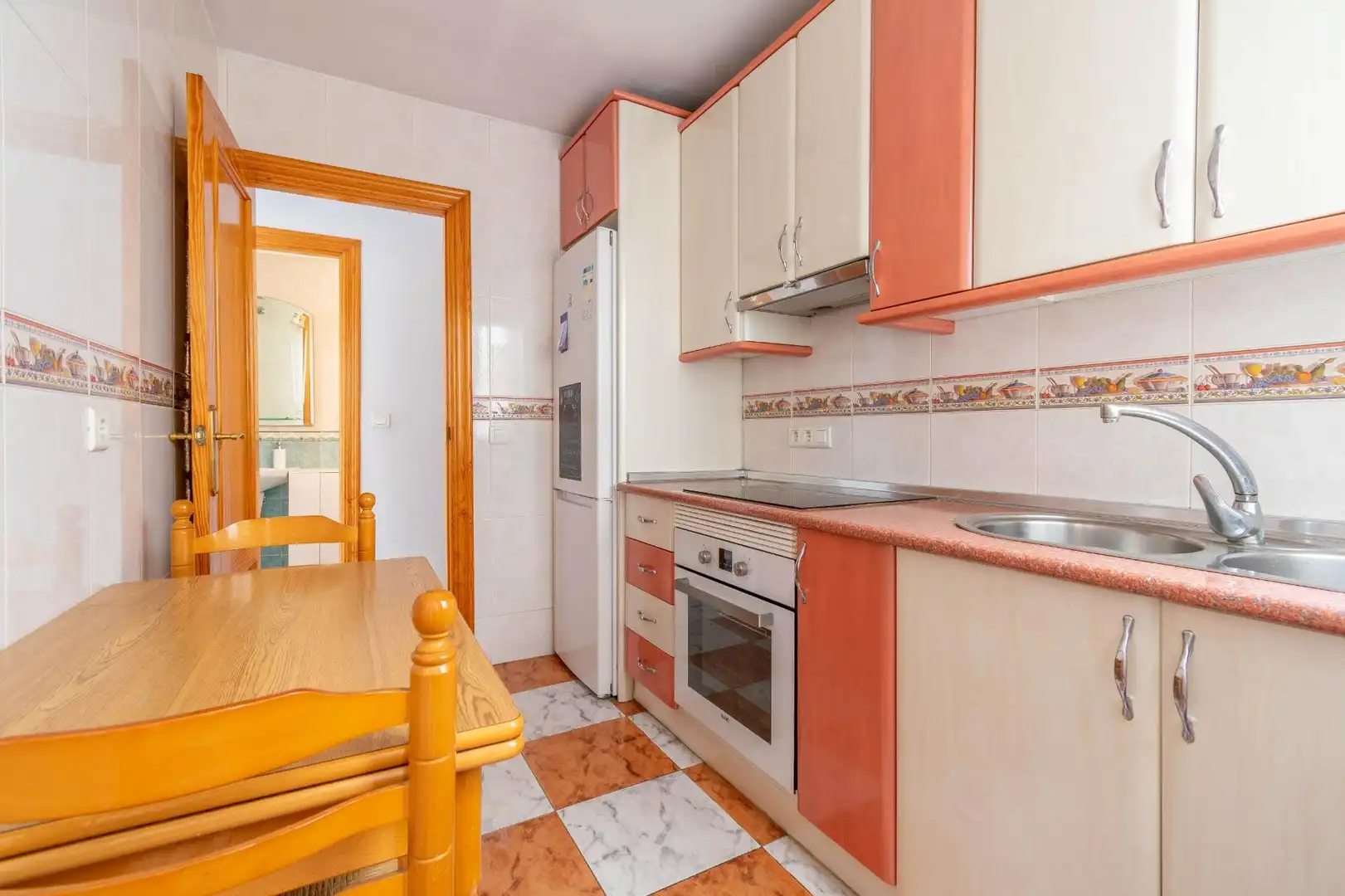 Cocina de Piso en venta en Almería