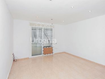 Flat with lift for sale in Garrotxa