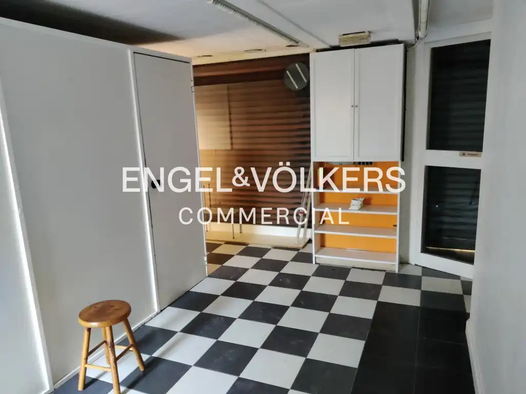 Local comercial en venta en Eixample, imagen 5
