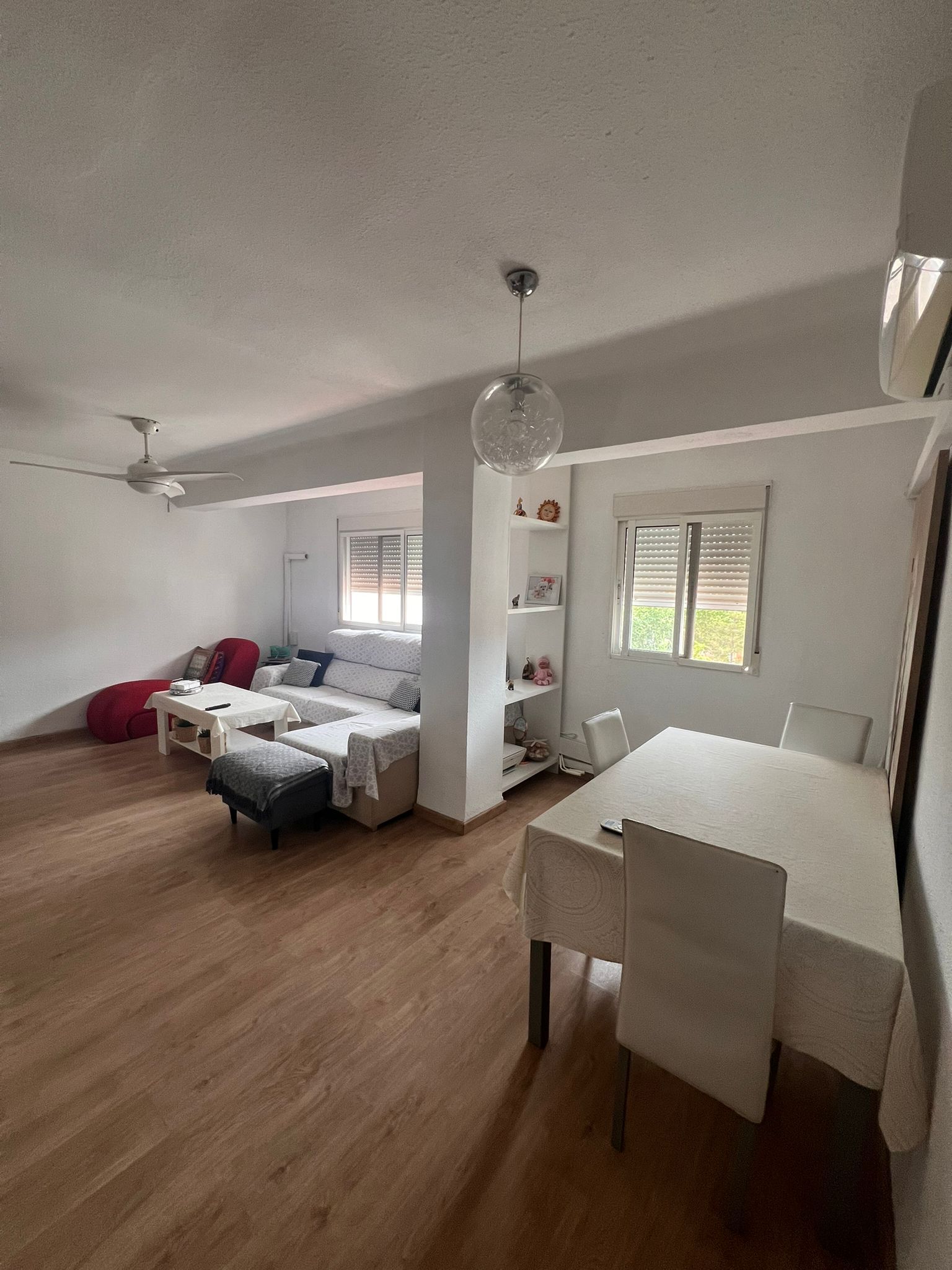 Dormitori de Apartament de lloguer en  Valencia Capital amb Aire condicionat, Calefacció i Moblat