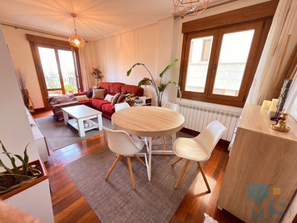 Sala d'estar de Pis en venda en Deba