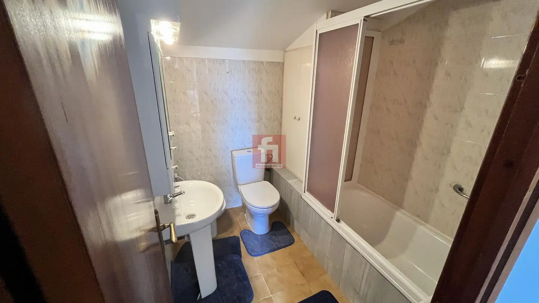 Baño de Casa adosada en venta en Creixell con Balcón y Piscina comunitaria