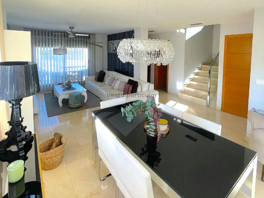 Casa aparellada amb jardí en venda a Avinguda Vicente Cañada Blanch 150, imagen 4