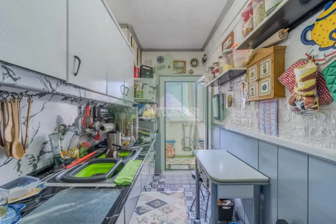 Kitchen of Flat for sale in Madrid  with Heating, Terrace and Balcony