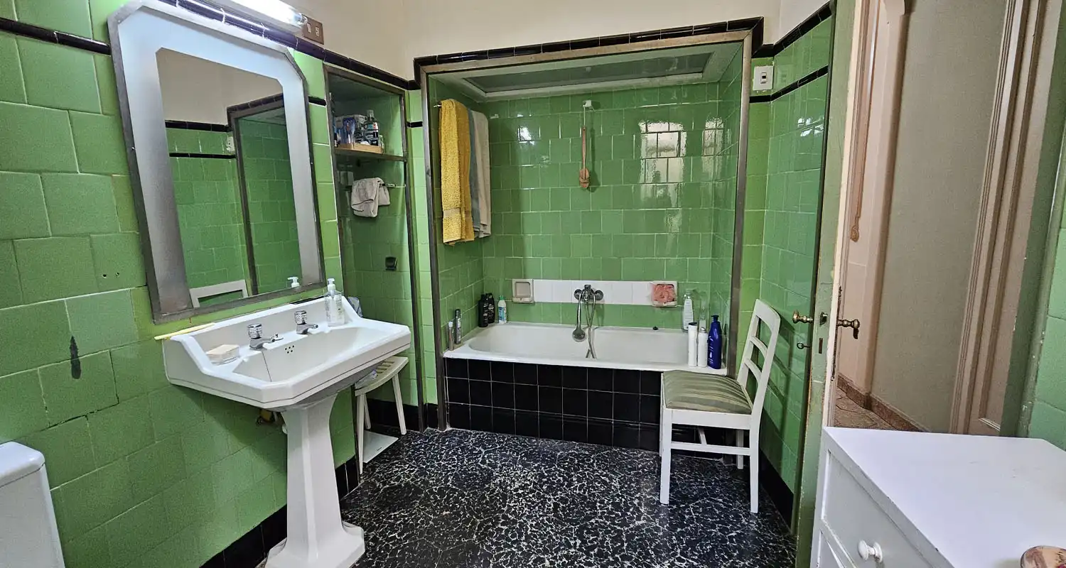 Bany de Casa o xalet en venda en Breda amb Calefacció, Terrassa i Traster