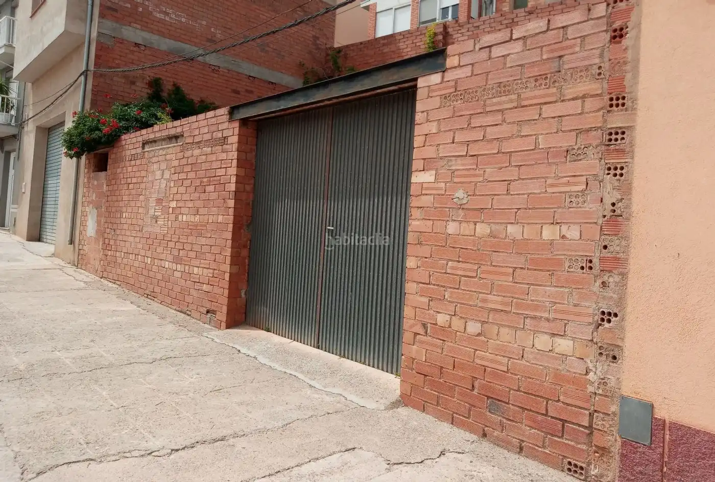 Bajo en venta en Carrer de l'Església 22