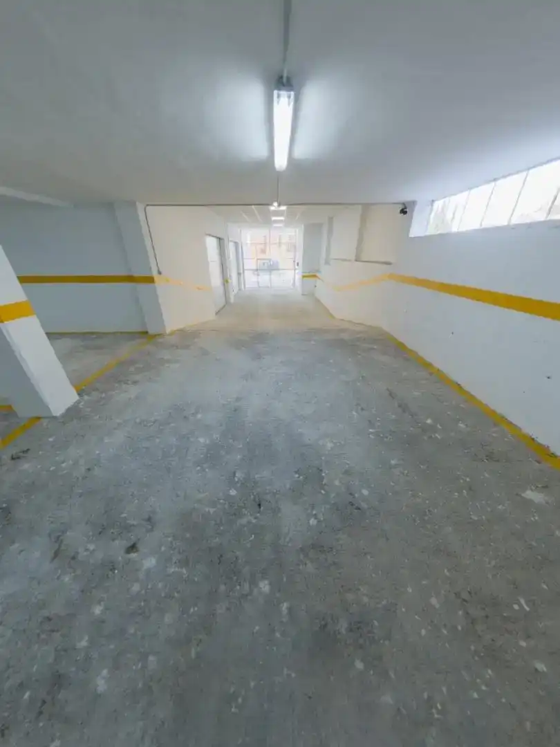 Garage for rent in Alcañiz