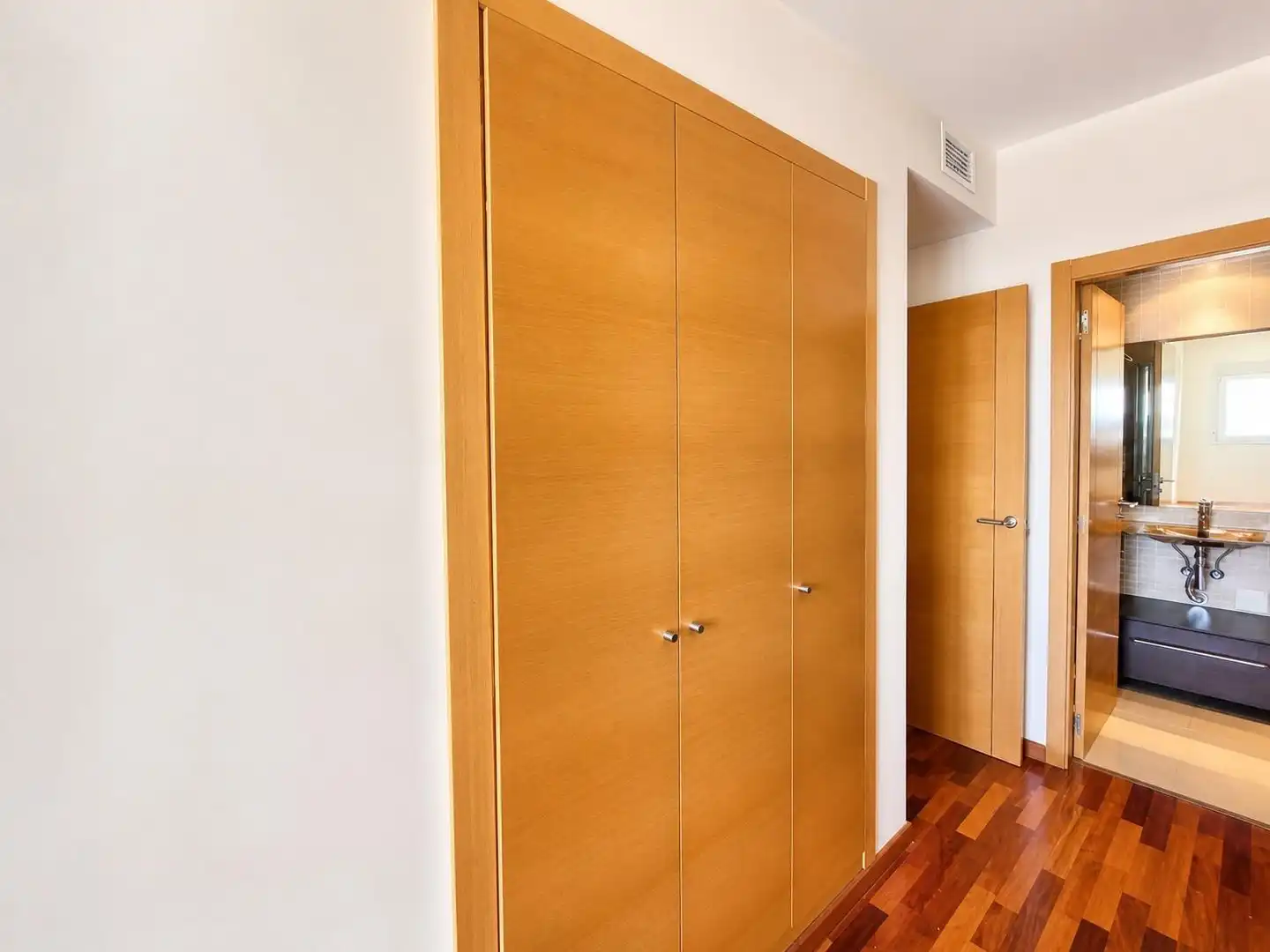 Flat for rent in Elche / Elx  with Parquet flooring, Terrace and Storage room