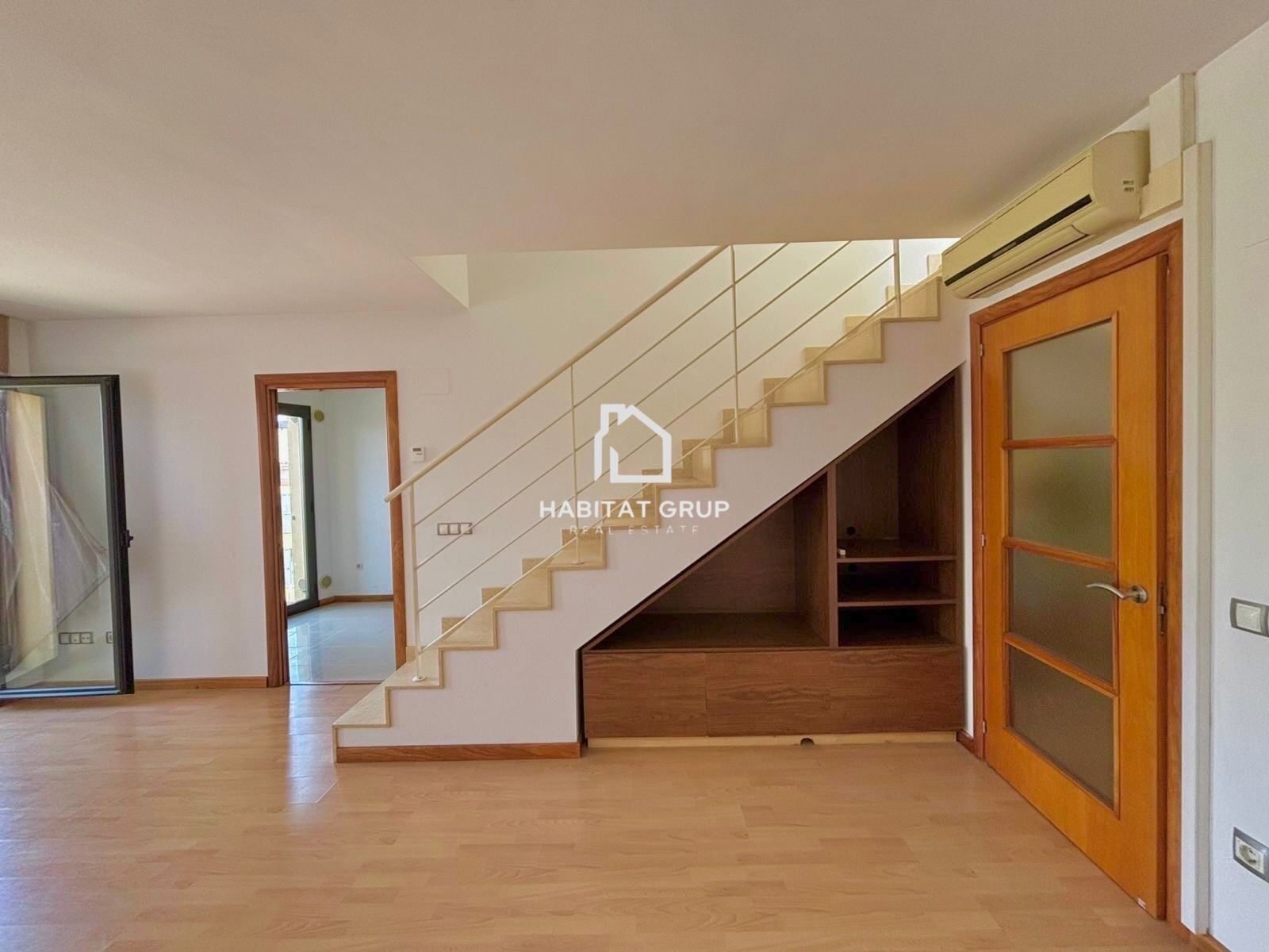 Duplex for sale in Fornells de la Selva  with Air Conditioner, Heating and Terrace