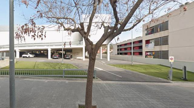 Garaje en Venta en Carrer de Mossèn Josep Pons, 24 en Les Fonts