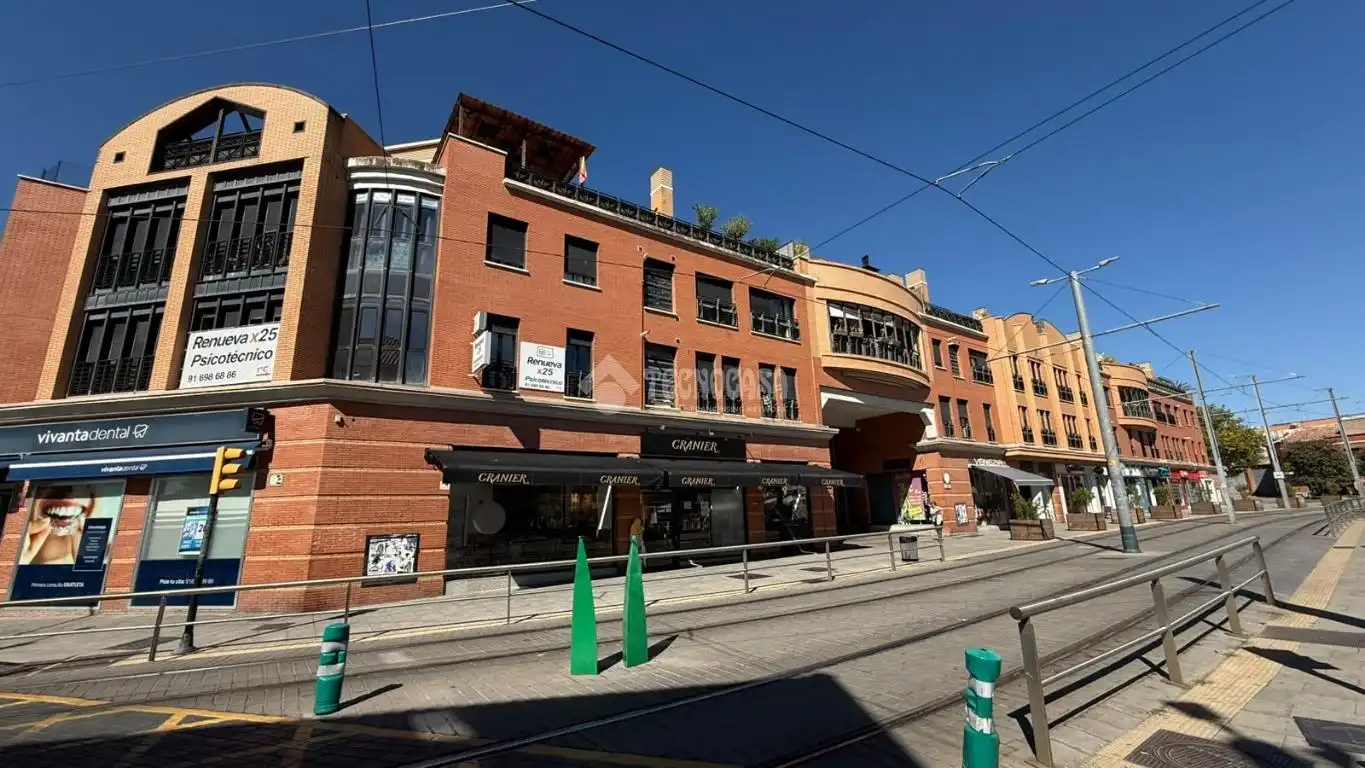Appartamento con terrazza in vendita a Centro