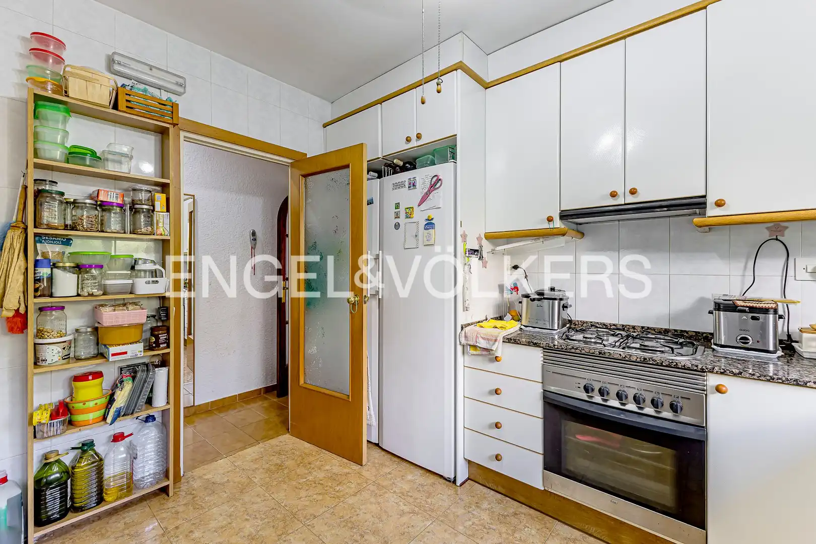 Cocina de Casa adosada en venta en Tarragona con Calefacción, Jardín privado y Terraza