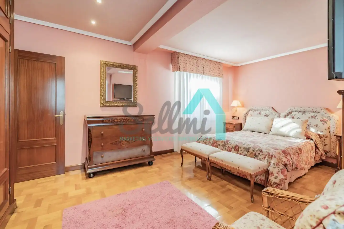 Dúplex de alquiler en Calle la Lila, Salesas - Foncalada - Campoamor