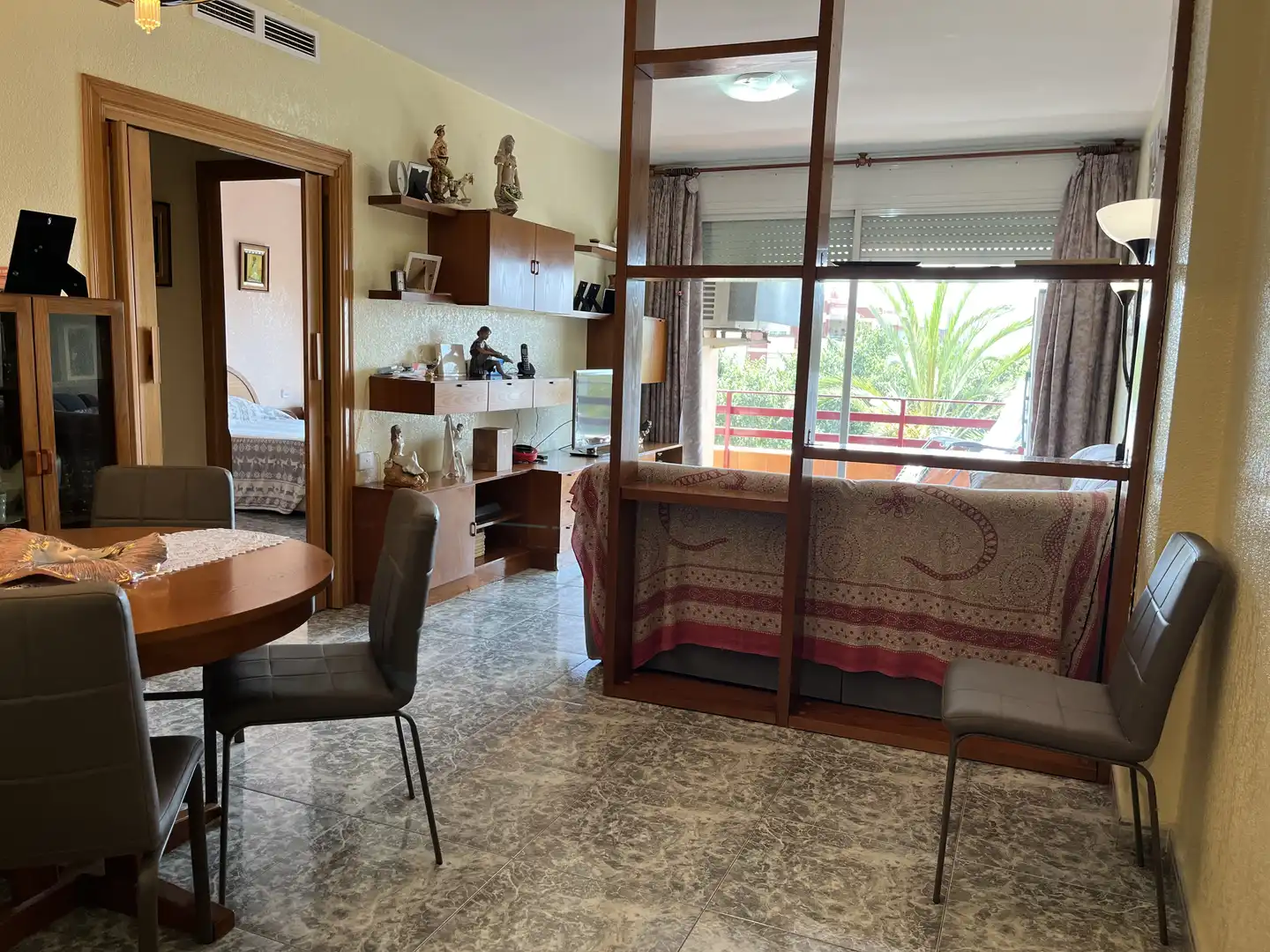 Living room of Flat for sale in Cornellà de Llobregat  with Heating and Swimming Pool