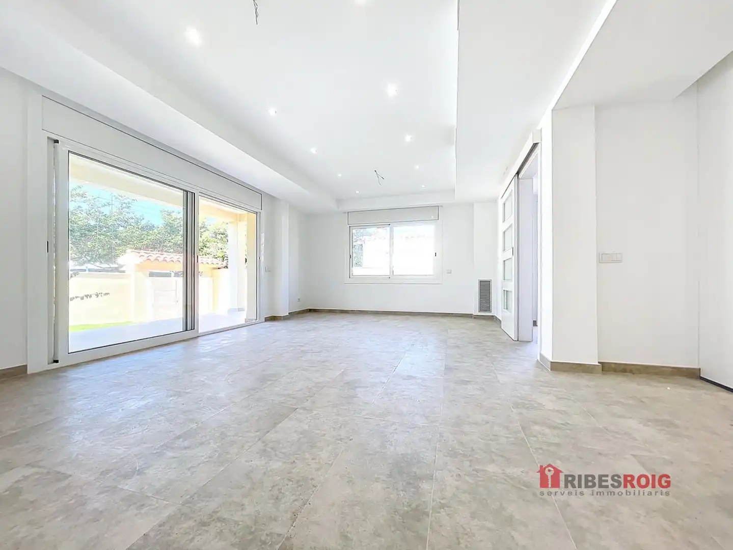 Detached homes for sale in Circumval Lacio, Centre