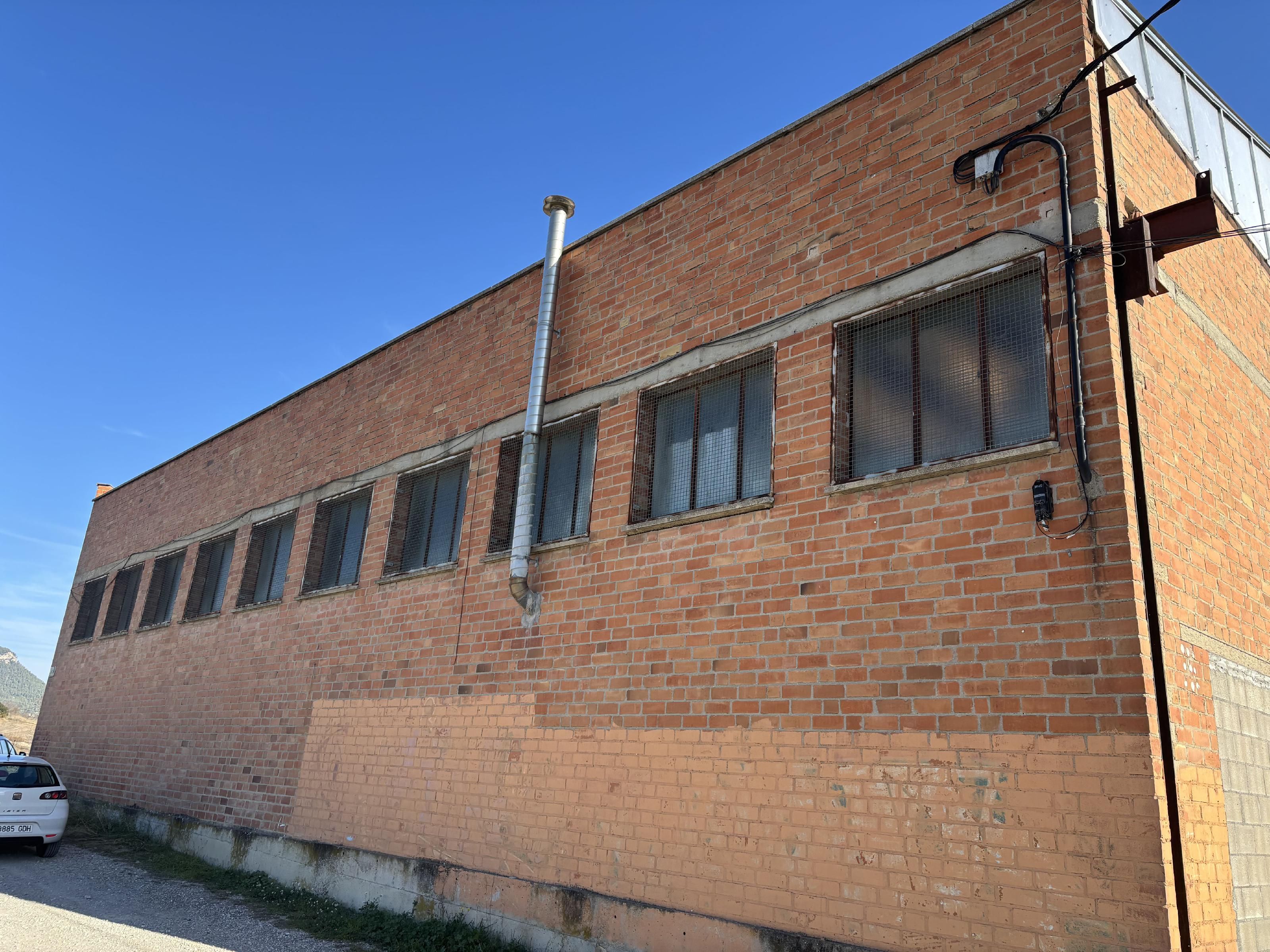 Vista exterior de Nave industrial en venta en Òdena