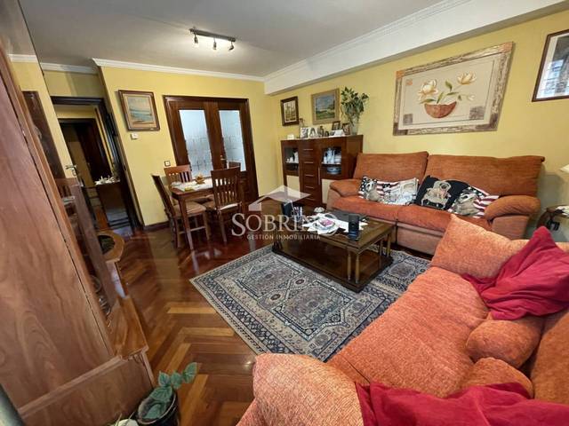 Piso en Venta en Calle llanes, 1 en Llanes pueblo