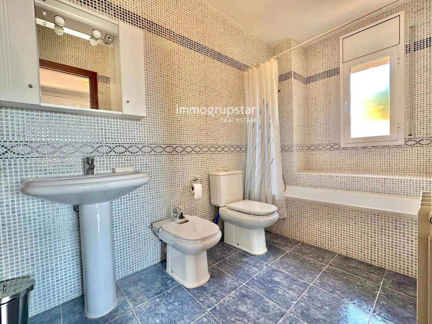 Baño de Casa o chalet en venta en Lloret de Mar con Aire acondicionado, Calefacción y Terraza