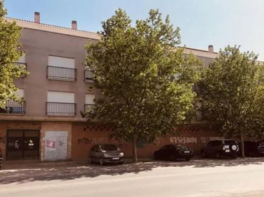 Local commercial à vendre à Malagón