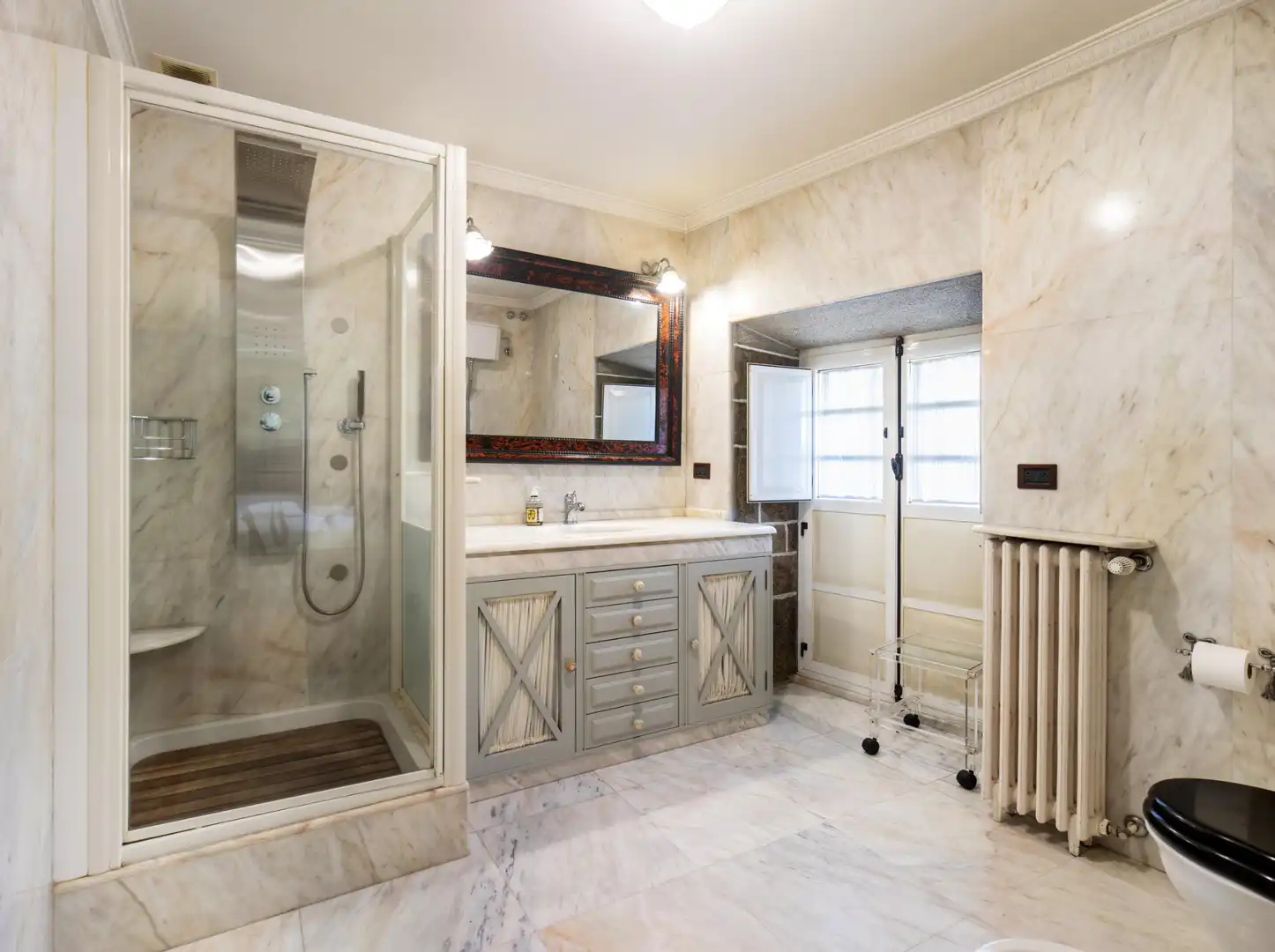 Baño de Casa o chalet en venta en Culleredo con Calefacción, Jardín privado y Parquet