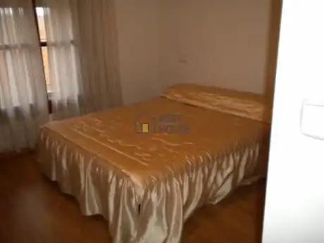 Dormitori de Casa o xalet en venda en Villamañán amb Calefacció, Jardí privat i Parquet