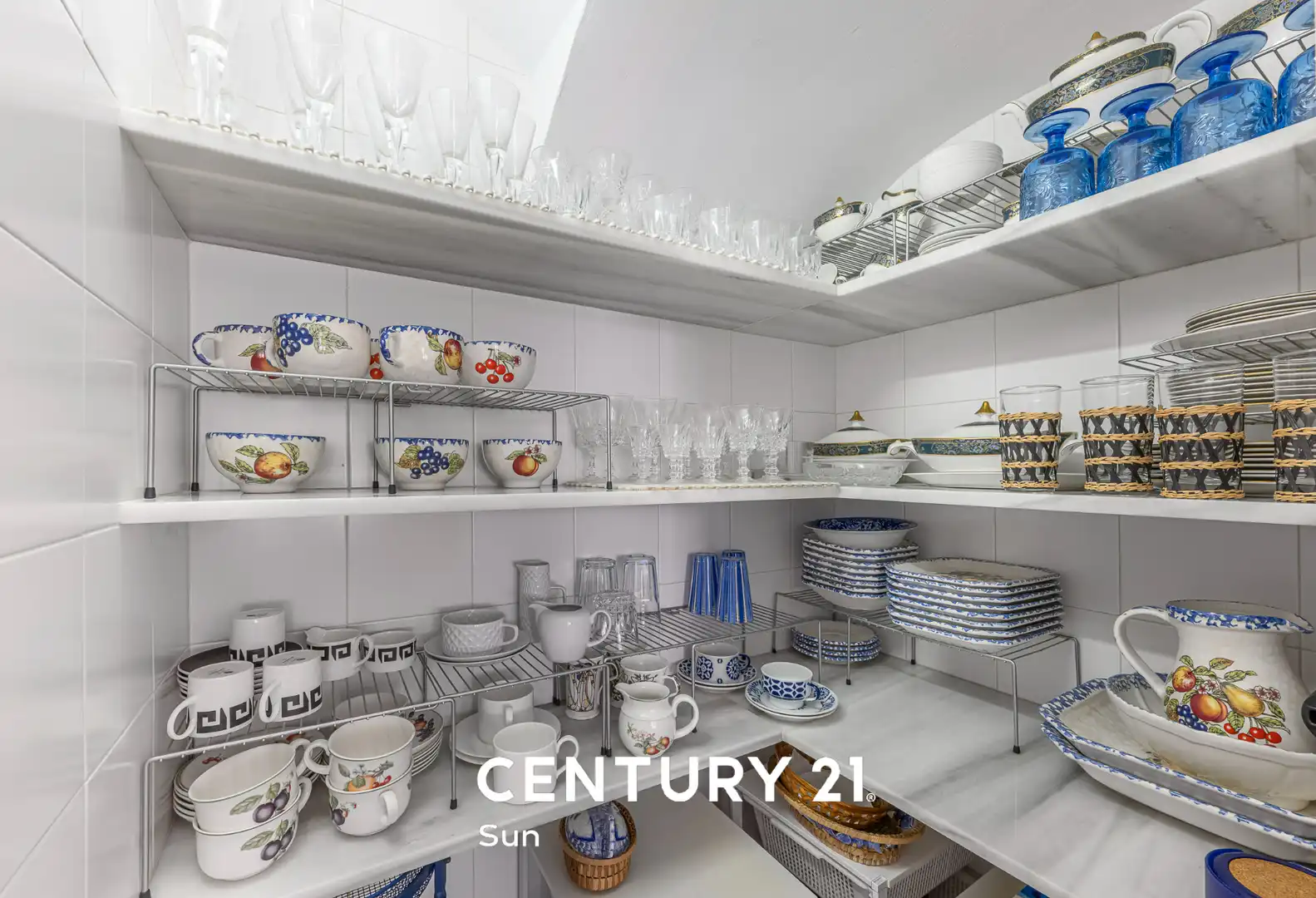 Cocina de Casa adosada en venta en Marbella con Aire acondicionado, Calefacción y Jardín privado