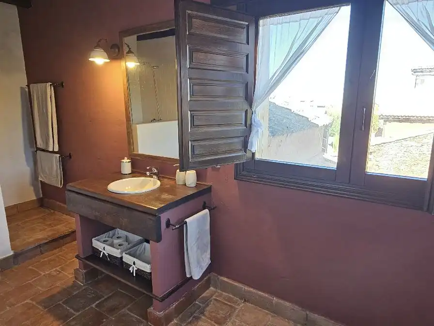Bany de Casa o xalet en venda en Riaza, Segovia