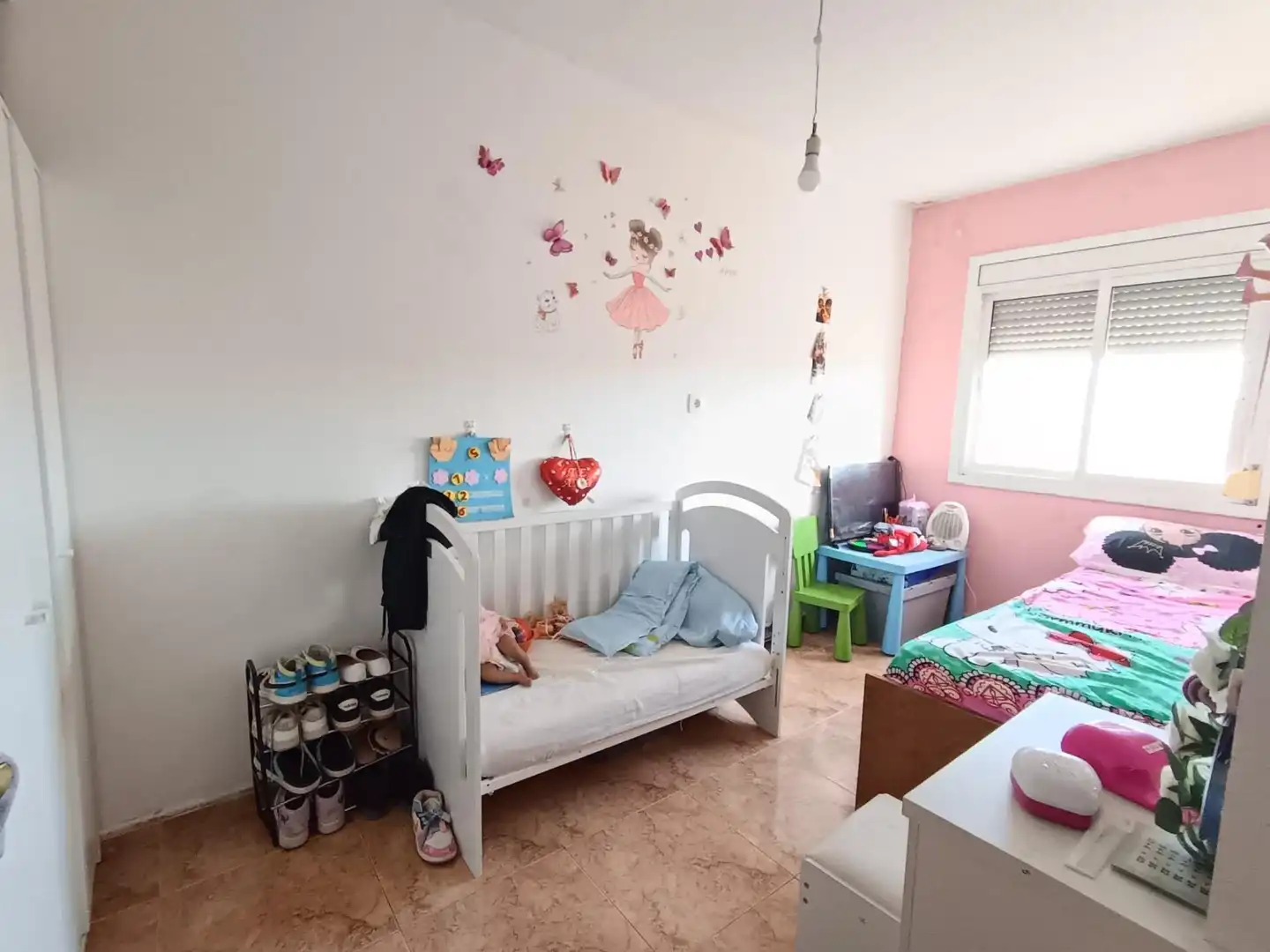 Habitación de Piso en venta en Sabadell con Balcón