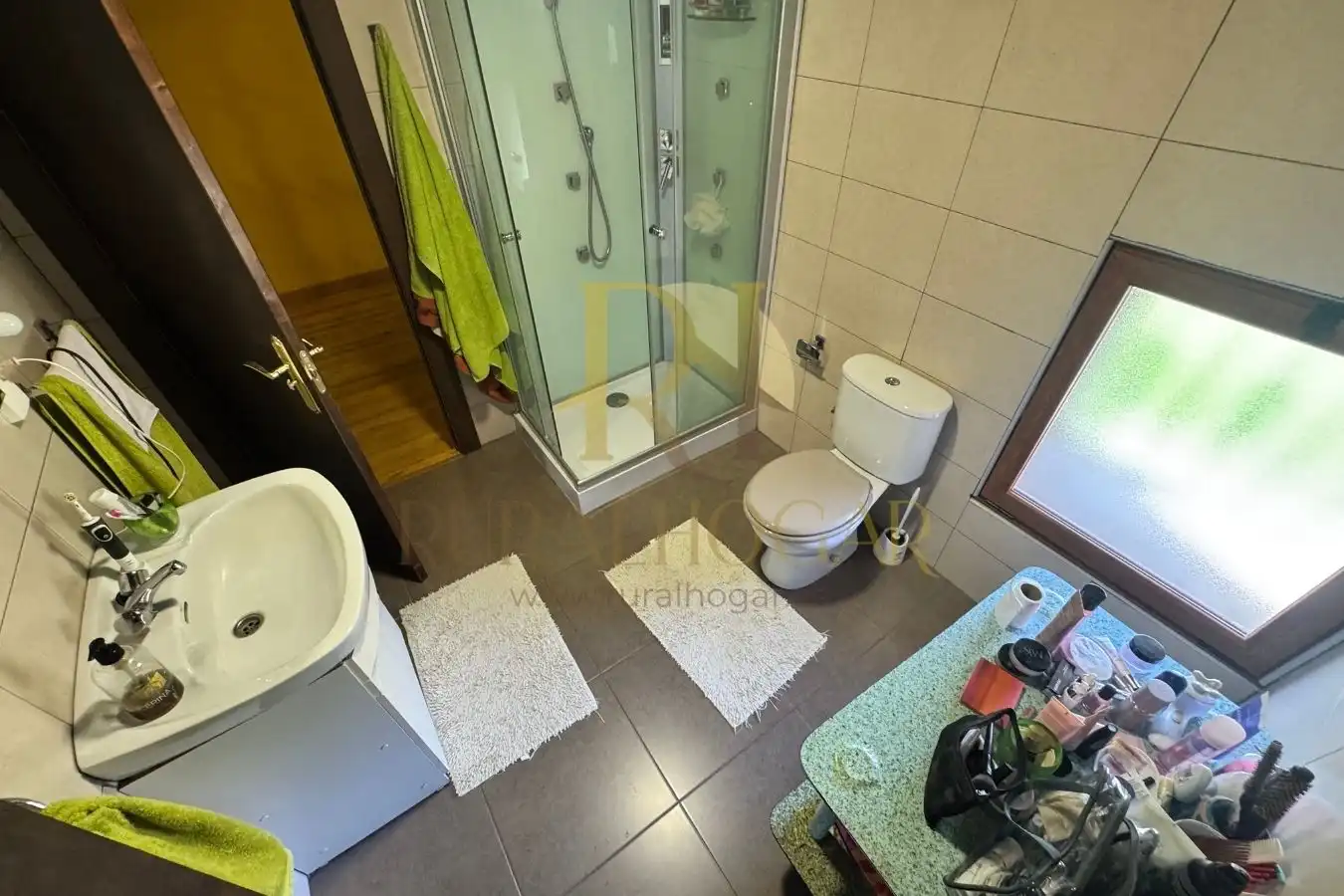Baño de Casa o chalet en venta en Gradefes con Calefacción, Parquet y Amueblado
