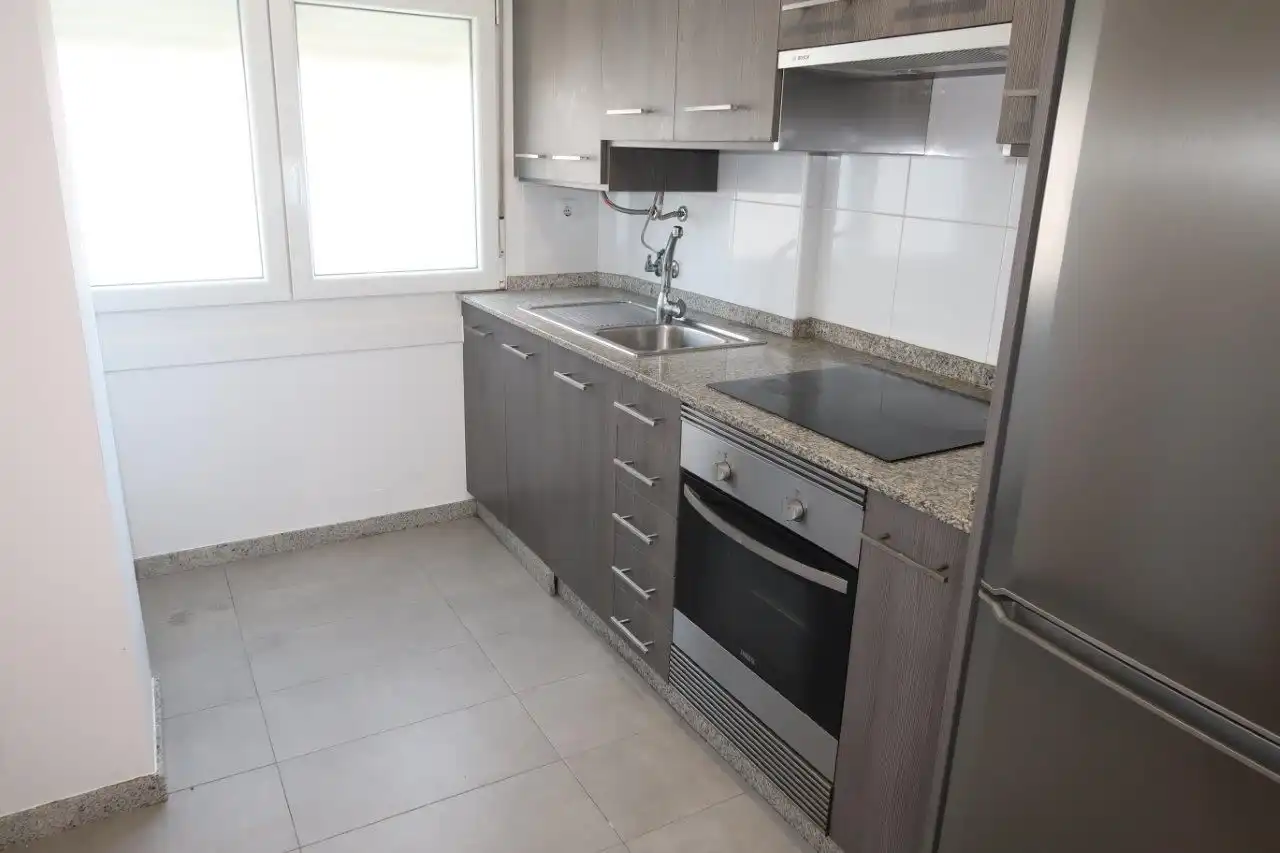 Cocina de Edificio en venta en A Coruña Capital 