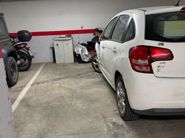 Moto in affitto a Av Jaume I 66