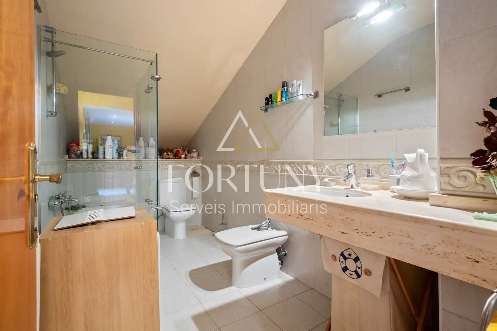 Houses for sale in ALTA GARROTXA, La Móra
