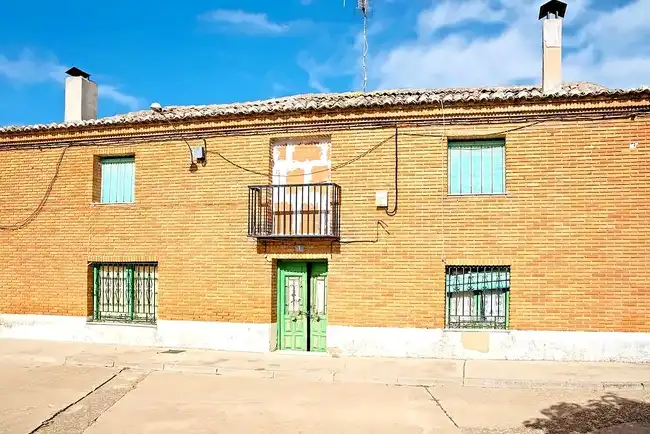 Exterior view of Houses for sale in Villoldo