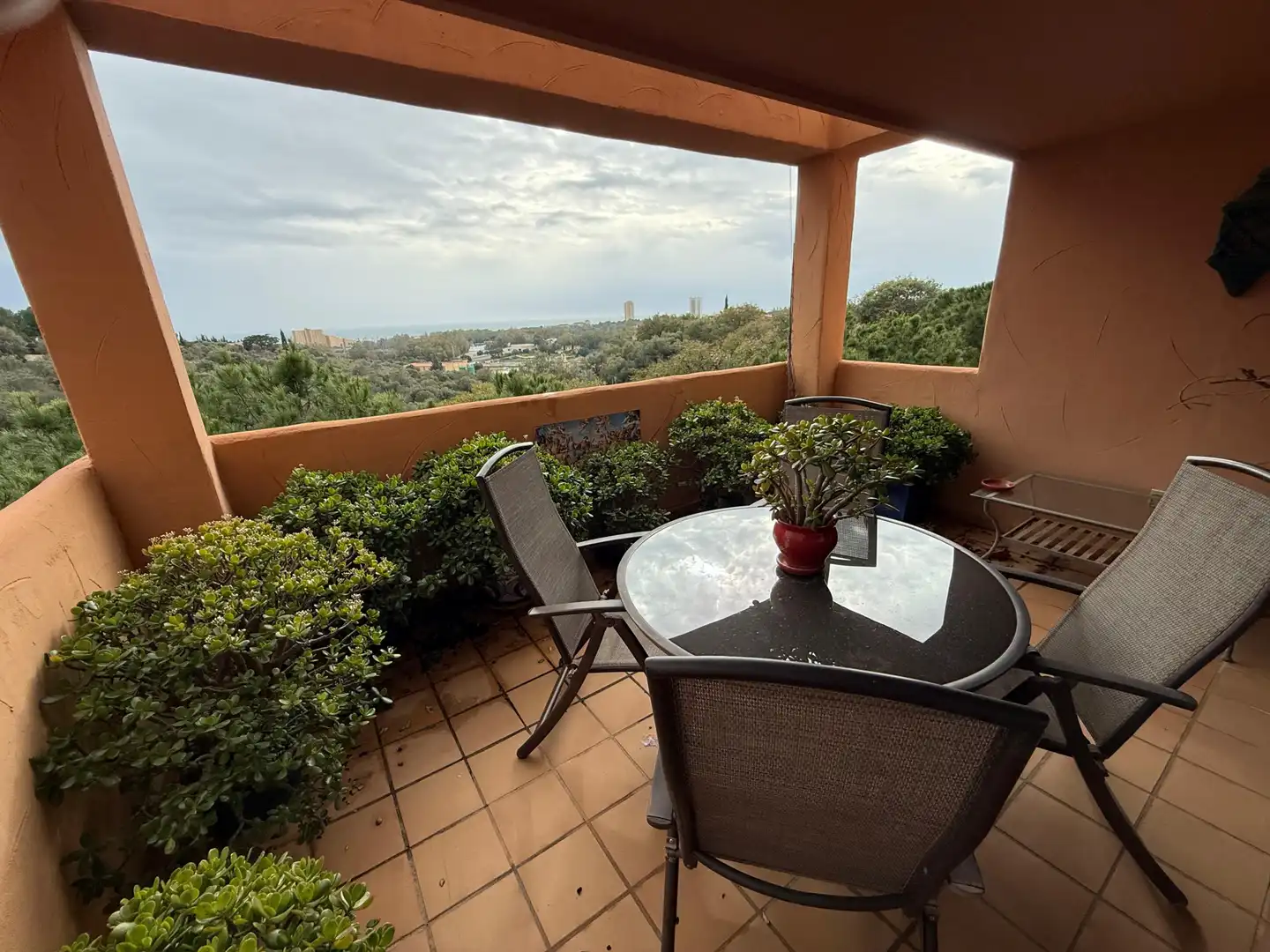 Apartament amb terrassa en venda a Elviria - Cabopino