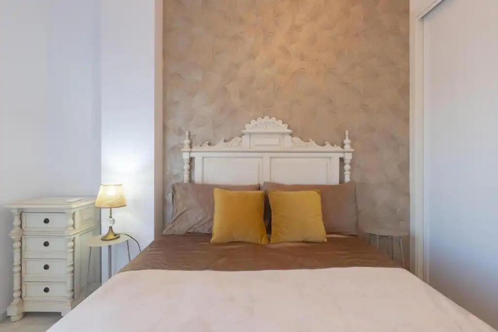Bedroom of Attic for sale in Fuengirola  with Air Conditioner, Terrace and Oven