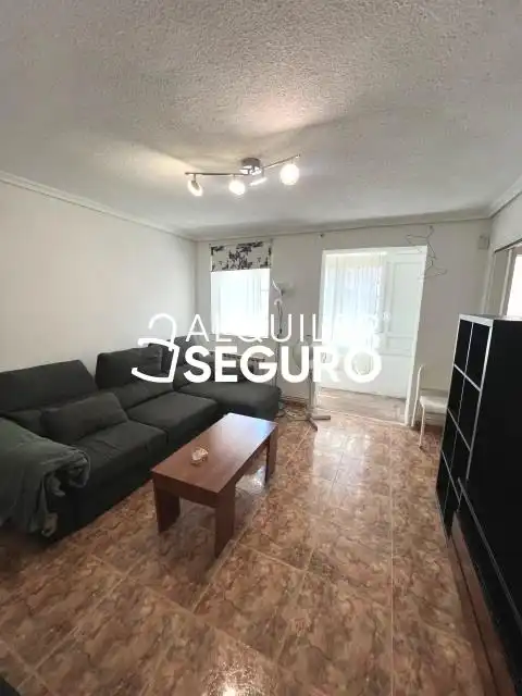 Habitación de Piso de alquiler en Madrid con Aire acondicionado, Calefacción y Terraza
