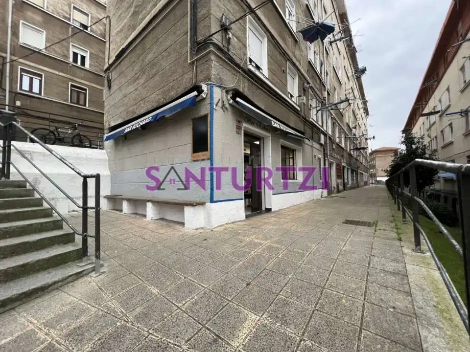 Local en venta en Santurtzi 