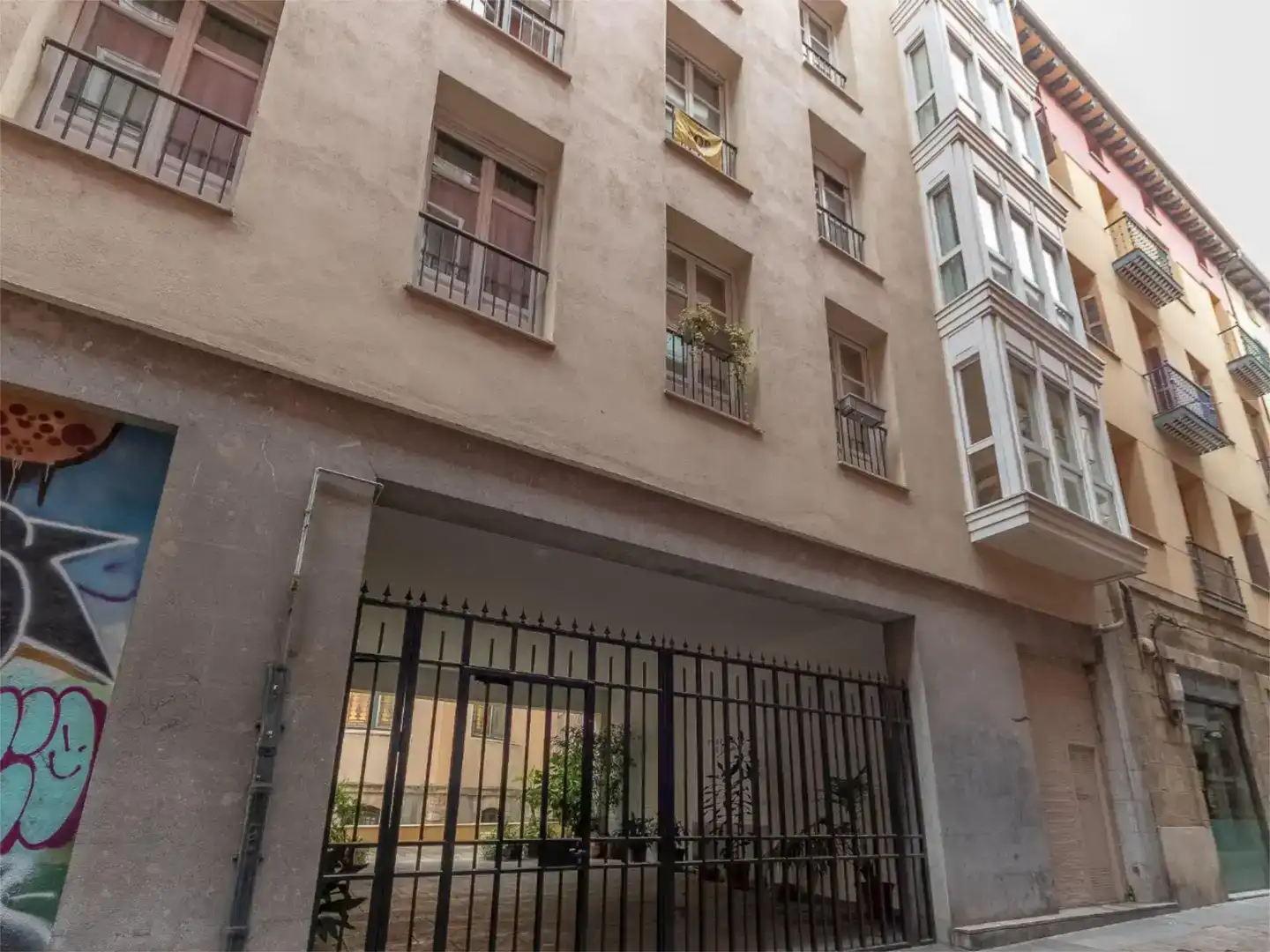 Außenansicht von Maisonette zum Verkauf in Bilbao 