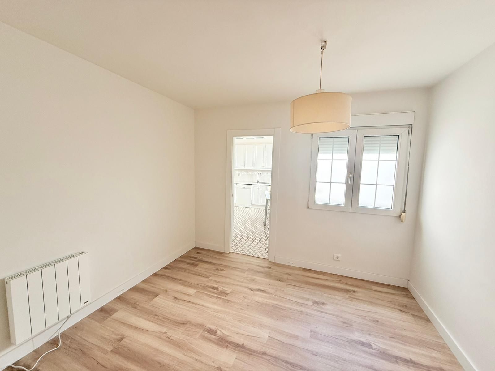 Flat to rent in Calle EDUARDO BOSCA, Mestalla